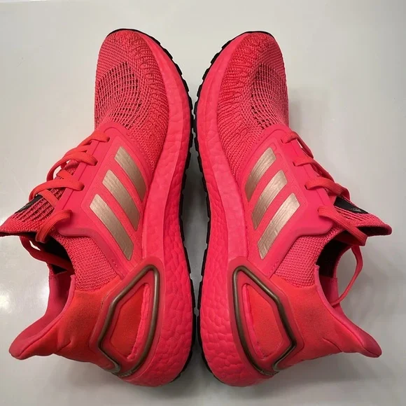 Adidas Women’s Utraboost Running Shoes 8.5 - Picture 5 of 7
